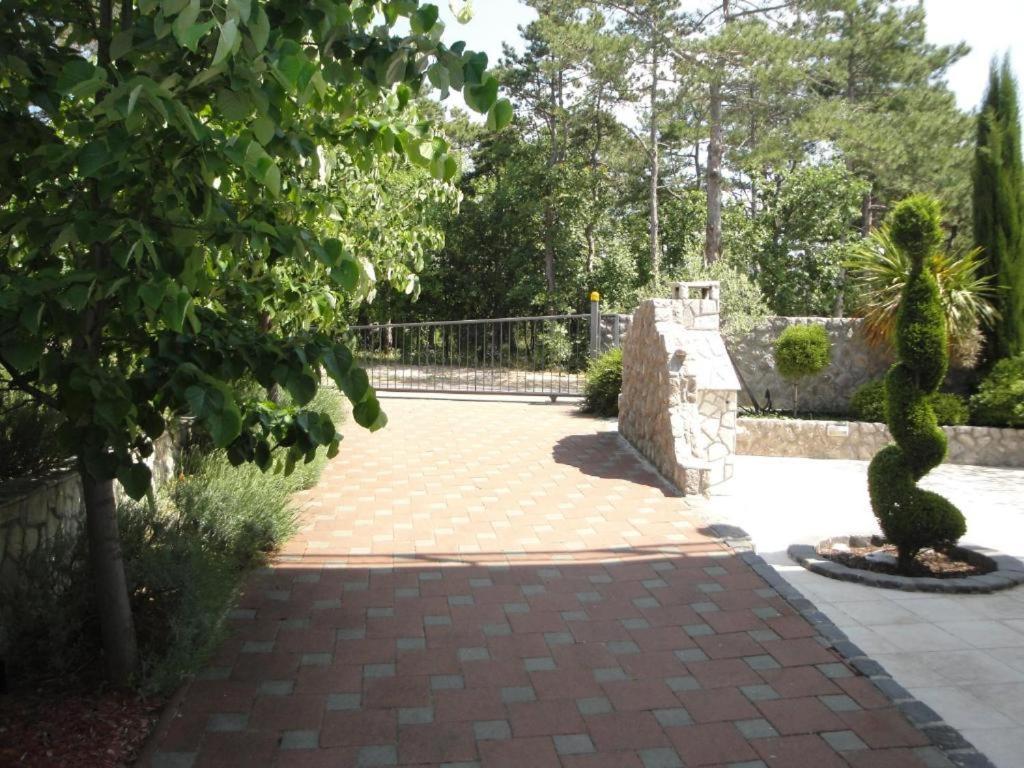 Apartmani Zec Šilo Exterior foto