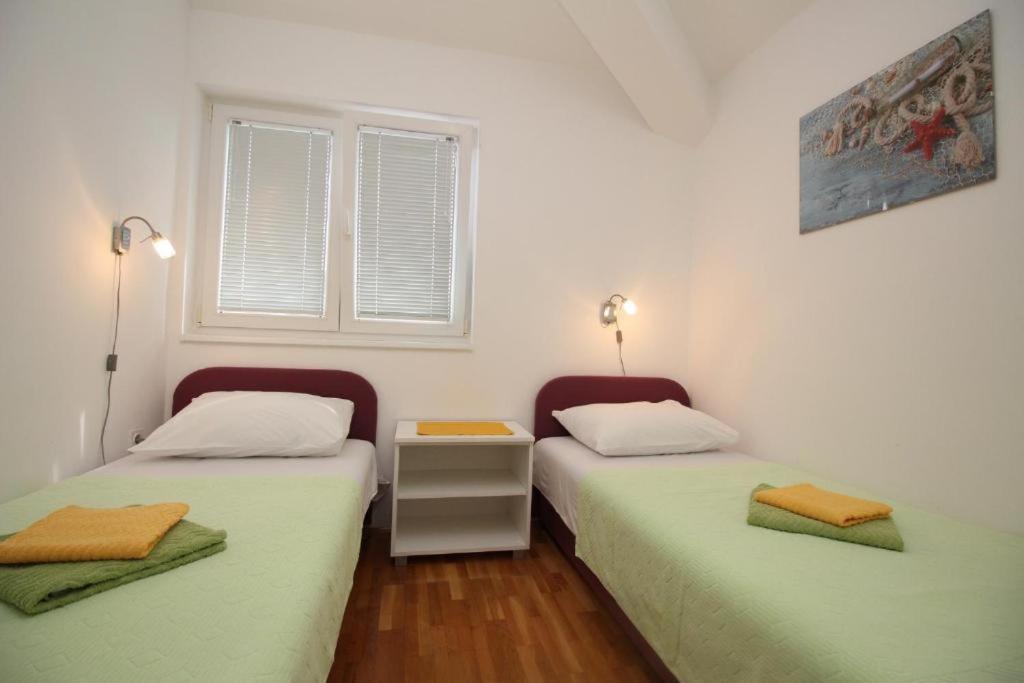 Apartmani Zec Šilo Exterior foto